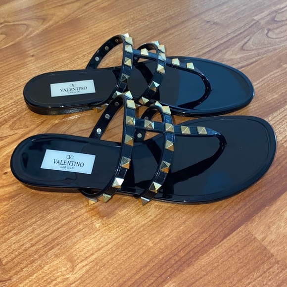 SOLD - Picture 6 of 7